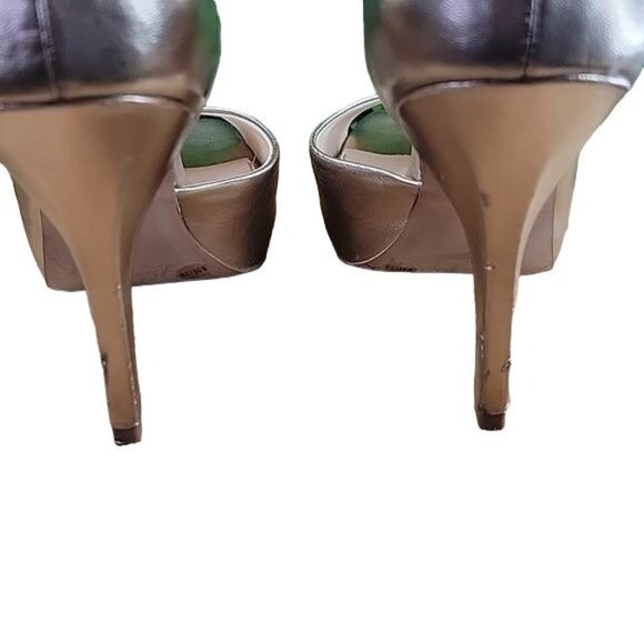 Womens Jessica Simpson "Josette" Leather Mettalic Gold Peep Toe High Heel Size 8 - Picture 7 of 13